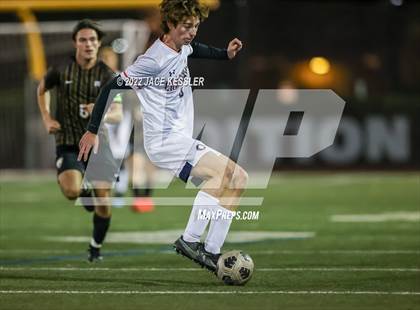 Thumbnail 1 in Chaminade @ Crespi photogallery.