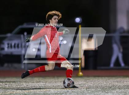 Thumbnail 3 in Chaminade @ Crespi photogallery.