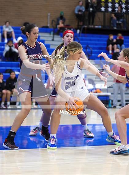 Thumbnail 2 in Herriman @ Bingham photogallery.