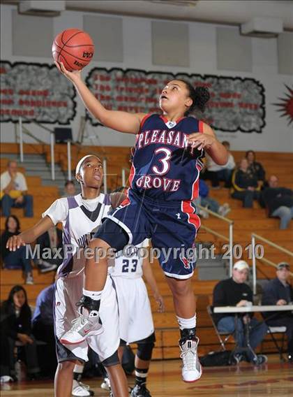Thumbnail 2 in Pleasant Grove vs. Franklin (CIF SJS D1 Playoffs) photogallery.