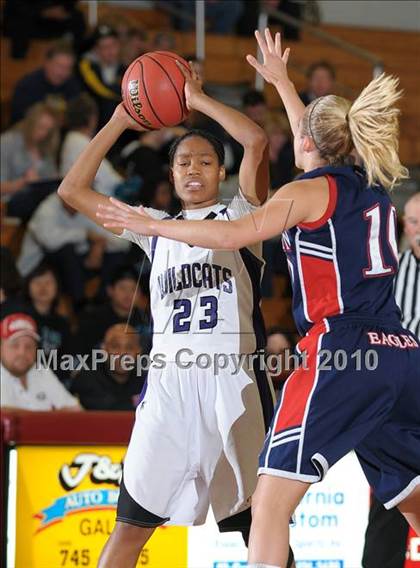 Thumbnail 3 in Pleasant Grove vs. Franklin (CIF SJS D1 Playoffs) photogallery.