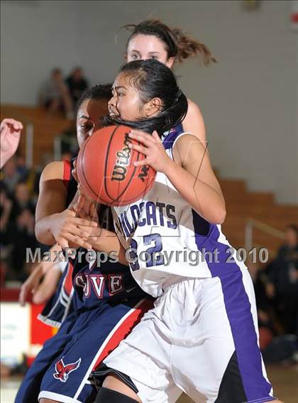 Thumbnail 2 in Pleasant Grove vs. Franklin (CIF SJS D1 Playoffs) photogallery.