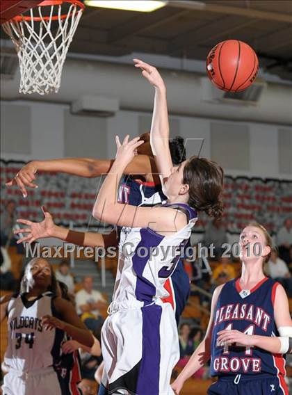 Thumbnail 3 in Pleasant Grove vs. Franklin (CIF SJS D1 Playoffs) photogallery.