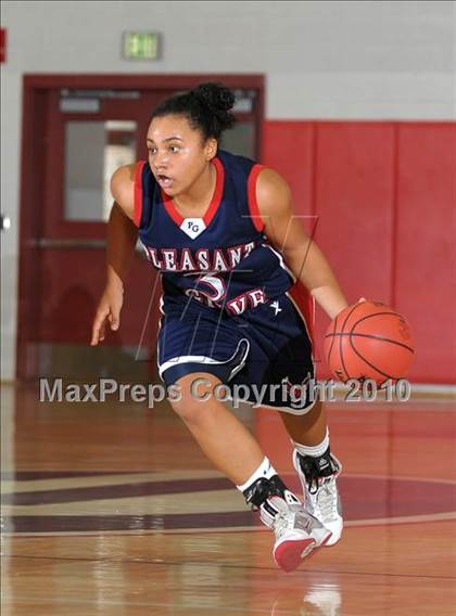 Thumbnail 2 in Pleasant Grove vs. Franklin (CIF SJS D1 Playoffs) photogallery.
