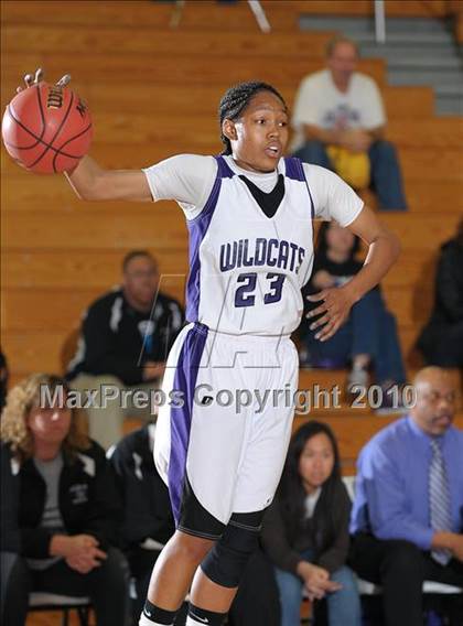Thumbnail 1 in Pleasant Grove vs. Franklin (CIF SJS D1 Playoffs) photogallery.