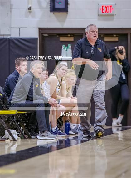 Thumbnail 3 in Rush-Henrietta @ Honeoye Falls-Lima photogallery.