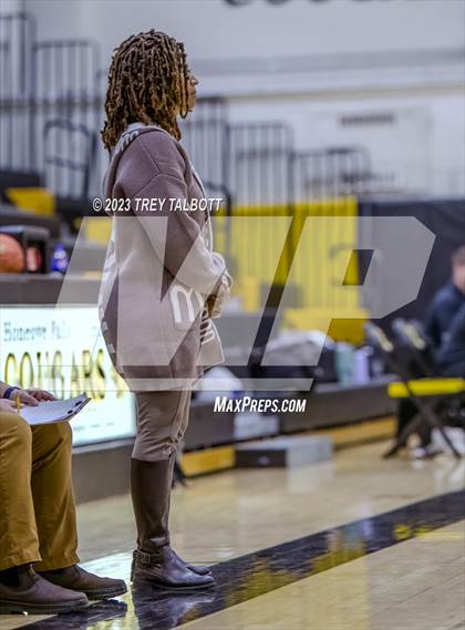 Thumbnail 2 in Rush-Henrietta @ Honeoye Falls-Lima photogallery.