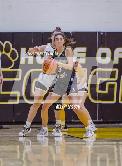 Thumbnail 2 in Rush-Henrietta @ Honeoye Falls-Lima photogallery.