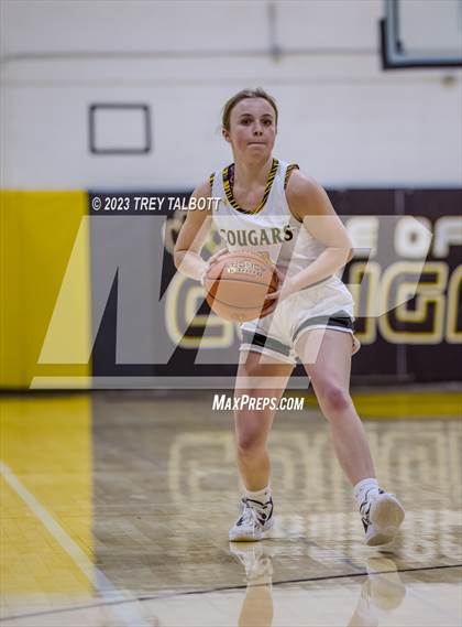 Thumbnail 2 in Rush-Henrietta @ Honeoye Falls-Lima photogallery.