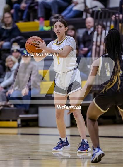 Thumbnail 2 in Rush-Henrietta @ Honeoye Falls-Lima photogallery.