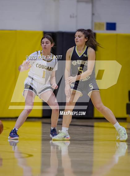 Thumbnail 1 in Rush-Henrietta @ Honeoye Falls-Lima photogallery.