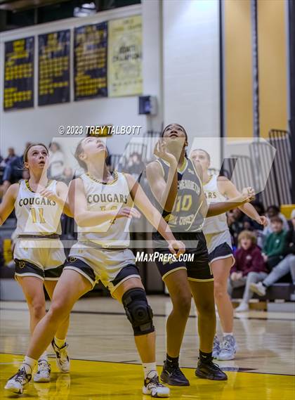 Thumbnail 1 in Rush-Henrietta @ Honeoye Falls-Lima photogallery.