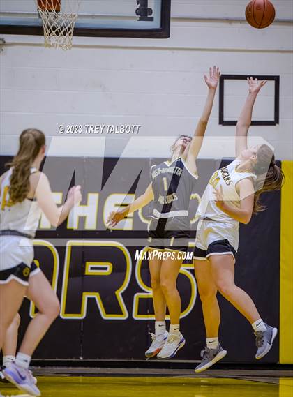 Thumbnail 1 in Rush-Henrietta @ Honeoye Falls-Lima photogallery.