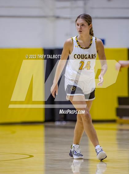 Thumbnail 2 in Rush-Henrietta @ Honeoye Falls-Lima photogallery.