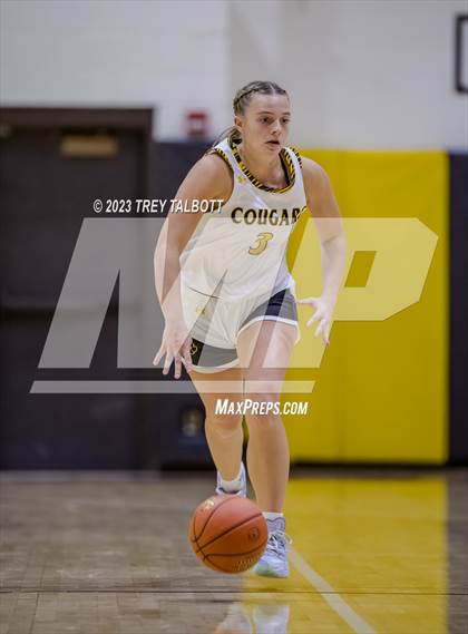 Thumbnail 1 in Rush-Henrietta @ Honeoye Falls-Lima photogallery.
