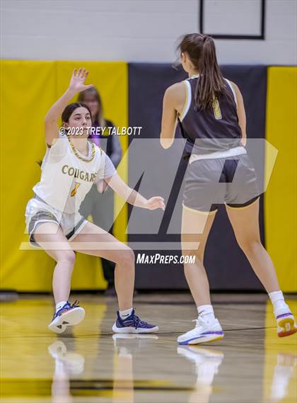 Thumbnail 1 in Rush-Henrietta @ Honeoye Falls-Lima photogallery.