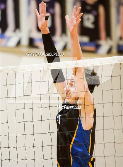 Thumbnail 1 in Prescott vs Red Mountain (Westwood Invitational Tournament) photogallery.