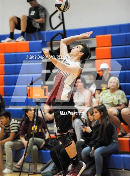 Thumbnail 3 in Prescott vs Red Mountain (Westwood Invitational Tournament) photogallery.