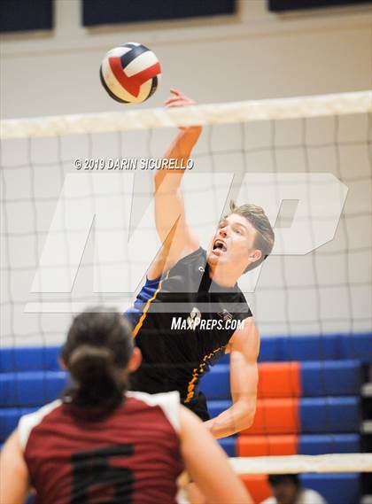 Thumbnail 2 in Prescott vs Red Mountain (Westwood Invitational Tournament) photogallery.