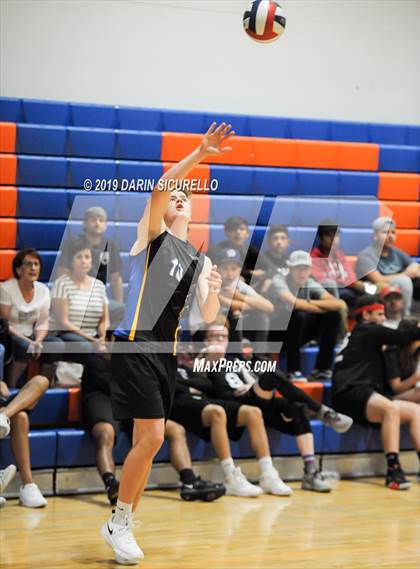 Thumbnail 1 in Prescott vs Red Mountain (Westwood Invitational Tournament) photogallery.