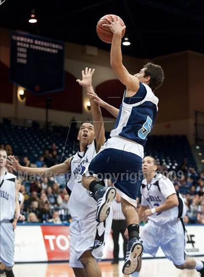 Thumbnail 3 in Foothills Christian vs Maranatha Christian (SDS D5 Final) photogallery.