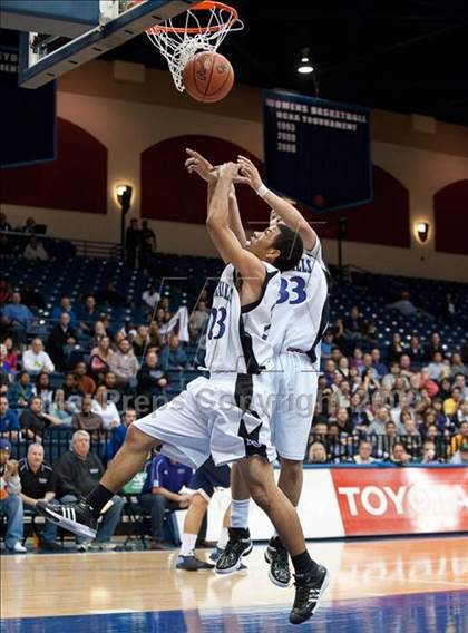 Thumbnail 1 in Foothills Christian vs Maranatha Christian (SDS D5 Final) photogallery.