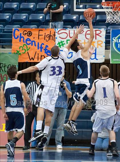 Thumbnail 2 in Foothills Christian vs Maranatha Christian (SDS D5 Final) photogallery.