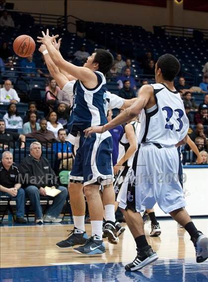 Thumbnail 2 in Foothills Christian vs Maranatha Christian (SDS D5 Final) photogallery.