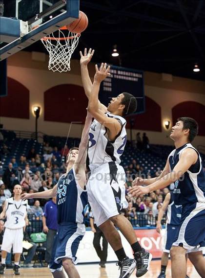 Thumbnail 1 in Foothills Christian vs Maranatha Christian (SDS D5 Final) photogallery.