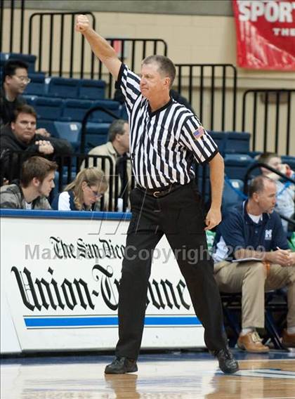 Thumbnail 3 in Foothills Christian vs Maranatha Christian (SDS D5 Final) photogallery.