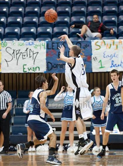 Thumbnail 2 in Foothills Christian vs Maranatha Christian (SDS D5 Final) photogallery.