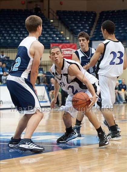 Thumbnail 3 in Foothills Christian vs Maranatha Christian (SDS D5 Final) photogallery.