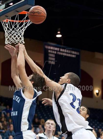 Thumbnail 1 in Foothills Christian vs Maranatha Christian (SDS D5 Final) photogallery.