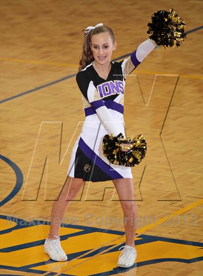 Thumbnail 3 in King's Academy vs. Tamassee-Salem (Seymour Christmas Classic) photogallery.
