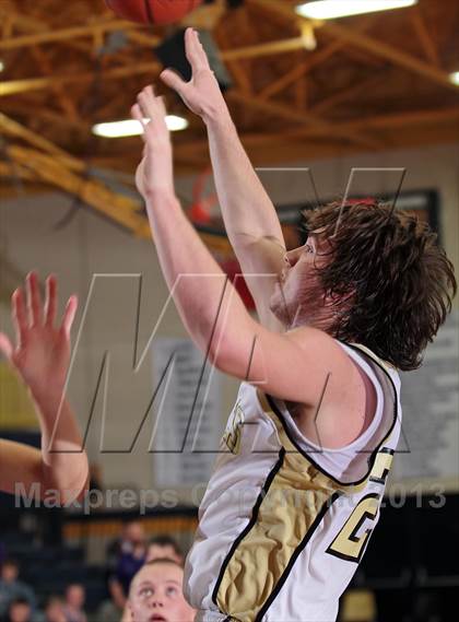 Thumbnail 3 in King's Academy vs. Tamassee-Salem (Seymour Christmas Classic) photogallery.