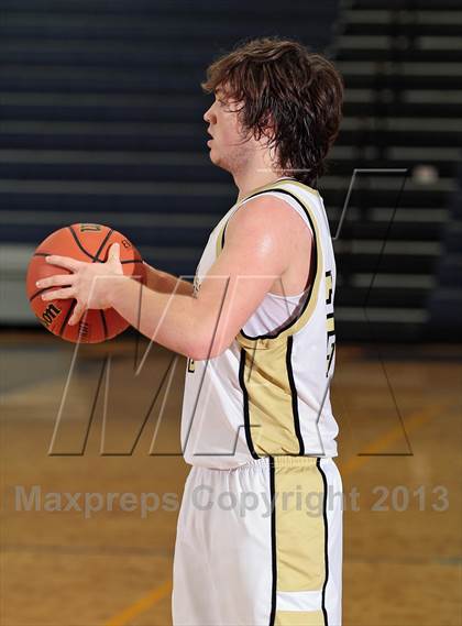 Thumbnail 1 in King's Academy vs. Tamassee-Salem (Seymour Christmas Classic) photogallery.