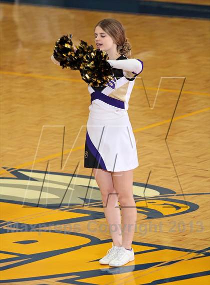 Thumbnail 2 in King's Academy vs. Tamassee-Salem (Seymour Christmas Classic) photogallery.