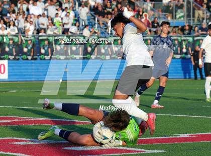 Thumbnail 3 in Walnut Grove vs. Southwest (UIL 5A Soccer Division I Final) photogallery.
