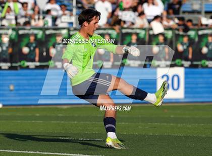 Thumbnail 2 in Walnut Grove vs. Southwest (UIL 5A Soccer Division I Final) photogallery.