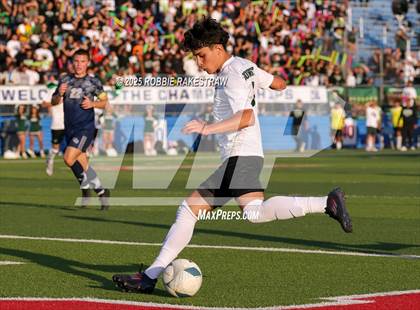 Thumbnail 3 in Walnut Grove vs. Southwest (UIL 5A Soccer Division I Final) photogallery.