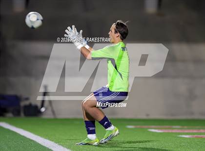 Thumbnail 2 in Walnut Grove vs. Southwest (UIL 5A Soccer Division I Final) photogallery.
