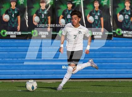 Thumbnail 1 in Walnut Grove vs. Southwest (UIL 5A Soccer Division I Final) photogallery.