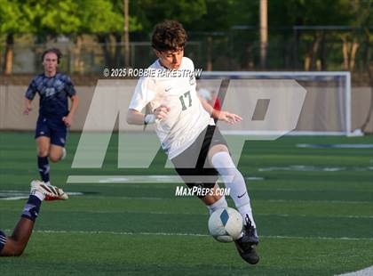 Thumbnail 2 in Walnut Grove vs. Southwest (UIL 5A Soccer Division I Final) photogallery.
