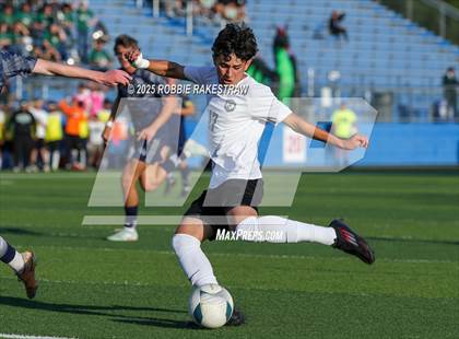 Thumbnail 3 in Walnut Grove vs. Southwest (UIL 5A Soccer Division I Final) photogallery.