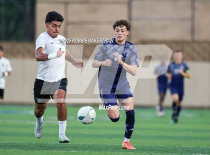 Thumbnail 3 in Walnut Grove vs. Southwest (UIL 5A Soccer Division I Final) photogallery.