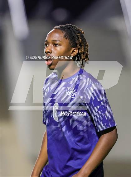 Thumbnail 1 in Walnut Grove vs. Southwest (UIL 5A Soccer Division I Final) photogallery.