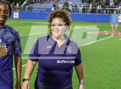 Thumbnail 3 in Walnut Grove vs. Southwest (UIL 5A Soccer Division I Final) photogallery.
