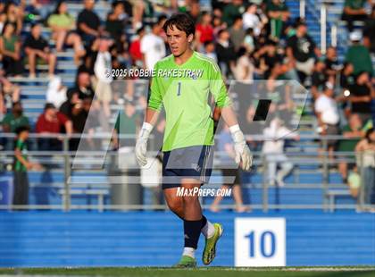 Thumbnail 2 in Walnut Grove vs. Southwest (UIL 5A Soccer Division I Final) photogallery.
