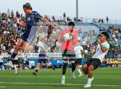 Thumbnail 1 in Walnut Grove vs. Southwest (UIL 5A Soccer Division I Final) photogallery.
