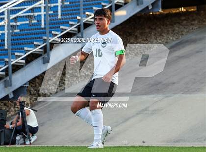 Thumbnail 2 in Walnut Grove vs. Southwest (UIL 5A Soccer Division I Final) photogallery.